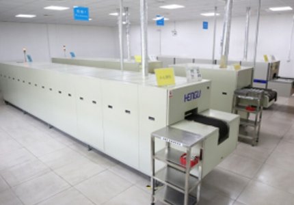 10. Горящий серебро